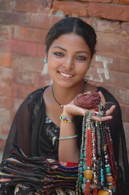 Bauble seller