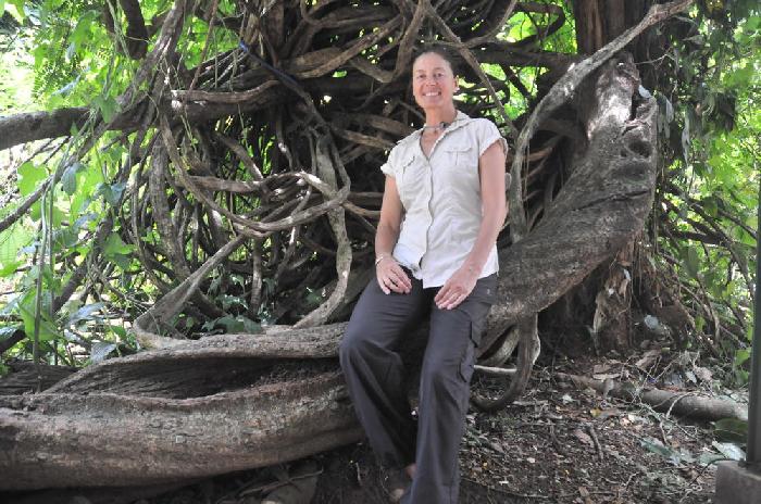 Christine au jardin botanique de Bogor