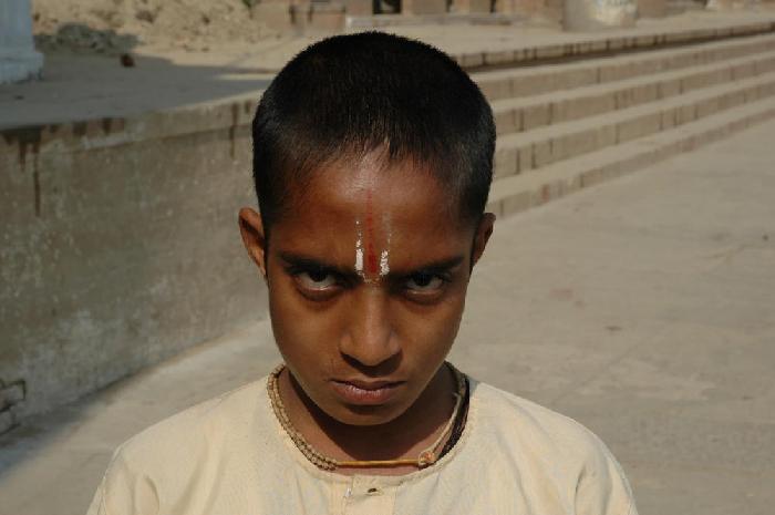 Enfant à Varanasi